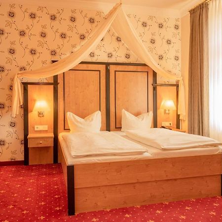 Alte Landratsvilla Hotel Bender Westerburg  Εξωτερικό φωτογραφία
