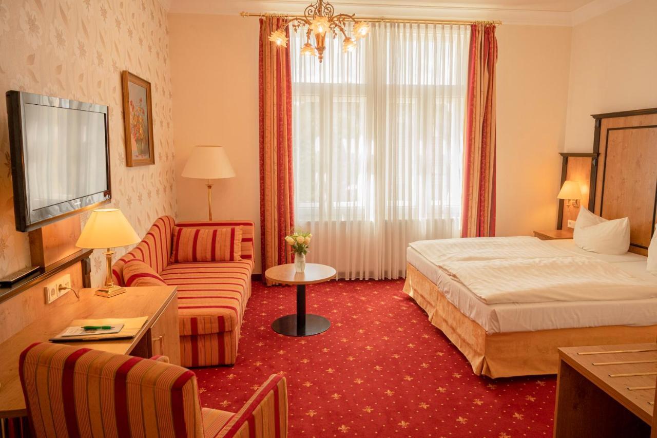 Alte Landratsvilla Hotel Bender Westerburg  Εξωτερικό φωτογραφία